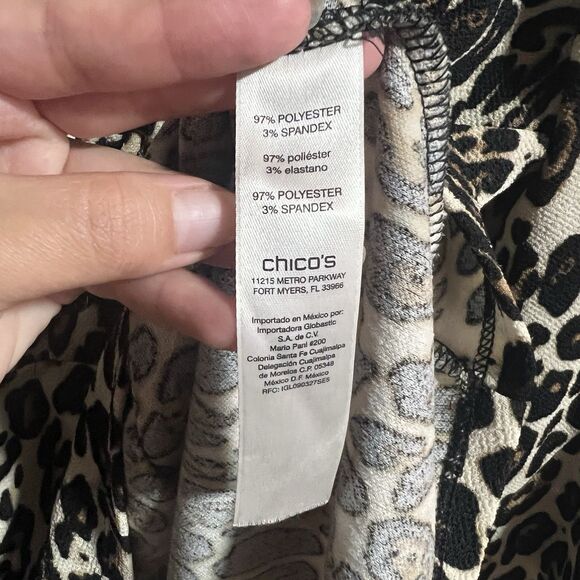 Chico’s Women Lace Up Animal Print Cheetah Flutter 3/4 Sleeve Blouse 2 (US L) - Picture 6 of 7